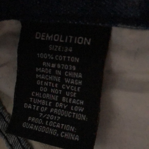 Jeans - Picture 3 of 4